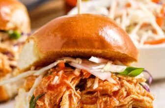 Gradual Cooker Buffalo Rooster – Spend With Pennies