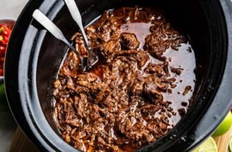 Straightforward Sluggish Cooker Chili-Lime Mexican Shredded Beef