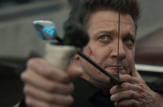 Jeremy Renner Says Disney Supplied Him Half His Hawkeye Wage for Season 2