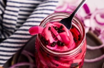 The right way to Make Pickled Purple Onions
