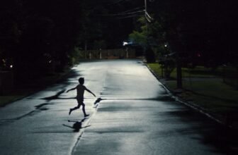 The Thriller Star of ‘Weapons’ Talks About Its Most Unforgettable Scene