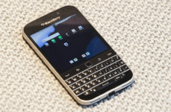 BlackBerry Traditional Returns As Android-Powered Zinwa Q25 Professional For $400