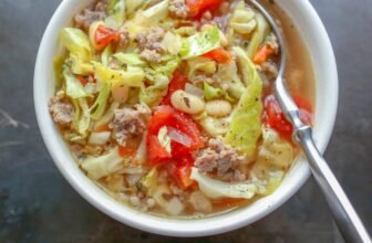 The High 10 Fall Soup Recipes Individuals Are Cooking Proper Now