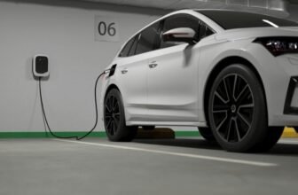 Plug-in Hybrids Not as Local weather-Pleasant as They Appear, Researchers Say